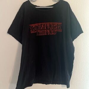 STRANGER THINGS Netflix Merch T-Shirt YOUTH LARGE Embroidered Lettering GRAPHICS
